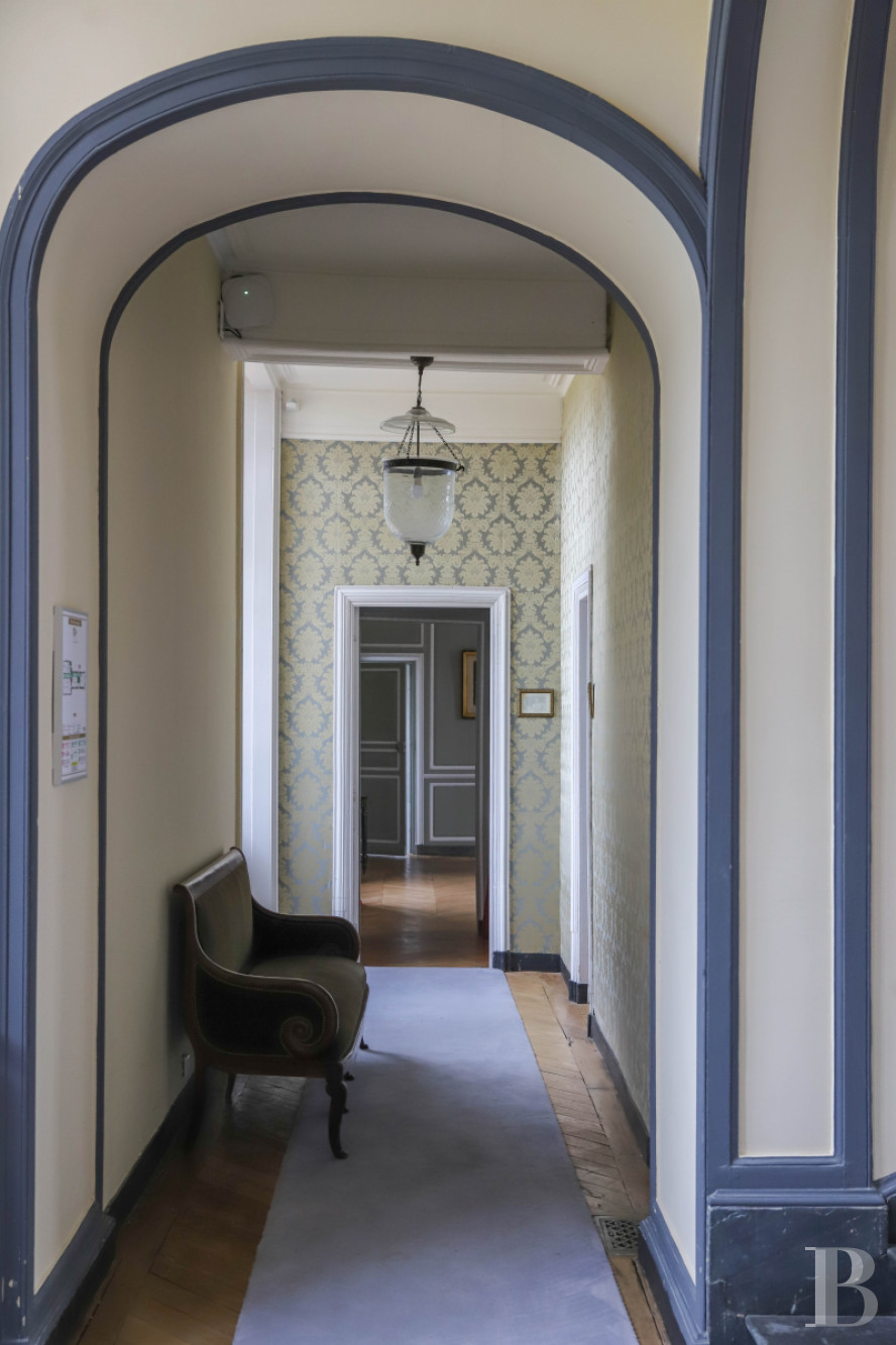 A 17th century chateau dedicated to the splendour of the modern day in Calvados, Normandy - photo  n°26